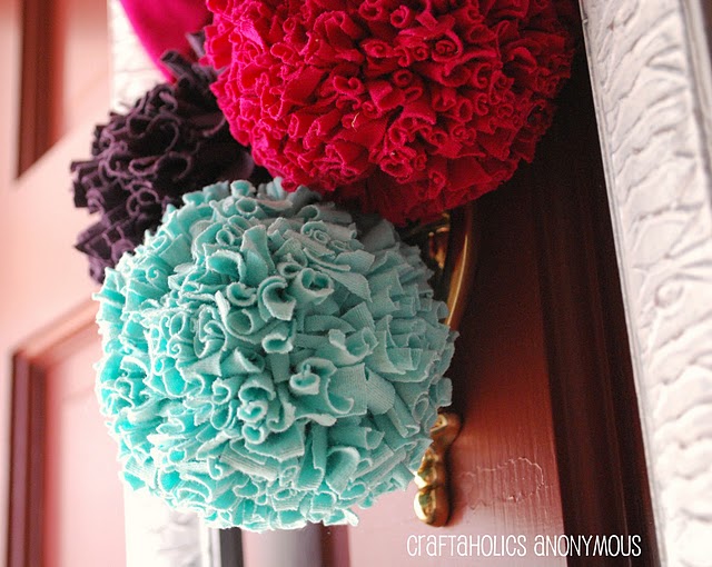 how to make pom poms