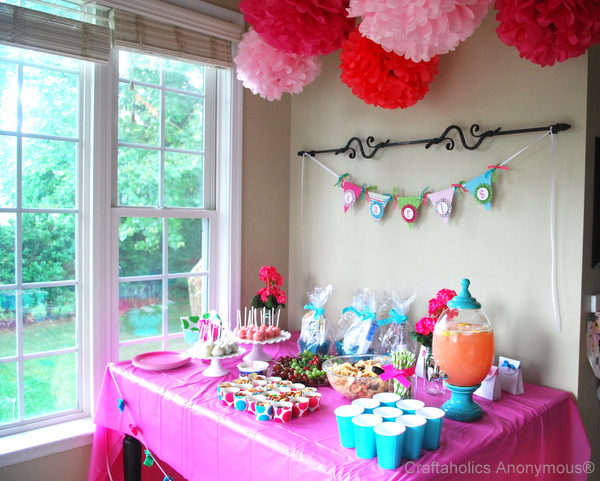 Craftaholics Anonymous® | Diapers & Bows Baby Shower