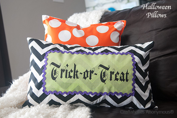 DIY Cushions and Throw Pillows for Halloween