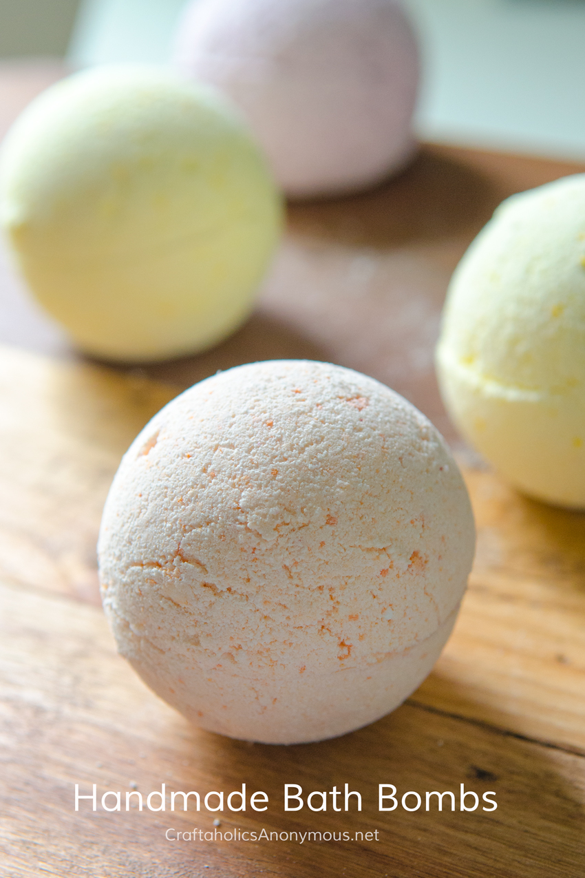 homemade bath bombs