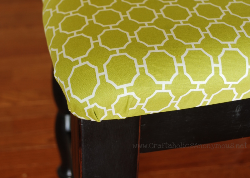How To Upholster A Chair, Reupholster Dining Room Chair Seat Corners