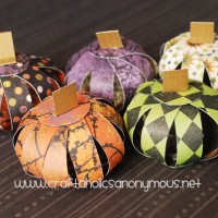 halloween paper pumpkins!