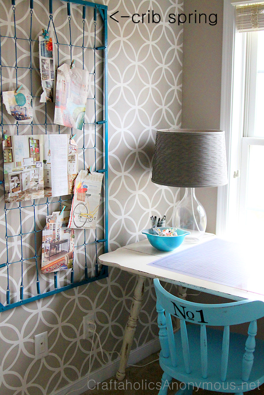 crib spring memo board. Turn an old crib spring into a cute memo board with some spray paint. This article has tons of ways to reuse old Cribs.