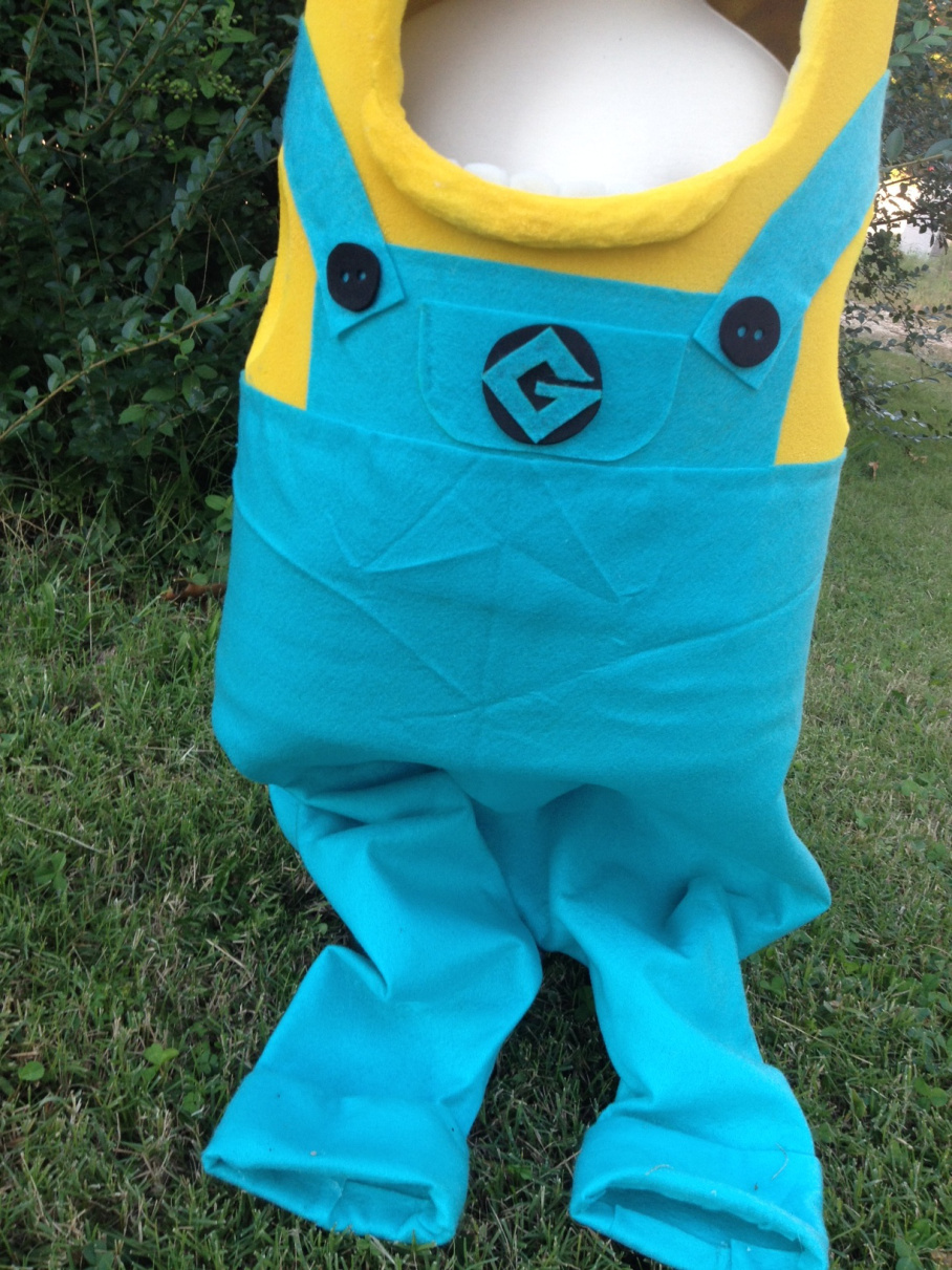 DIY. Como hacer un disfraz de MINION.How to make a Minion costume. 