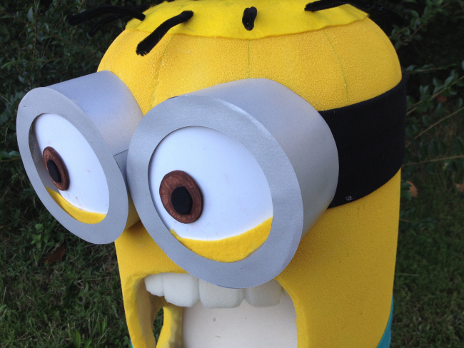 minion halloween costume