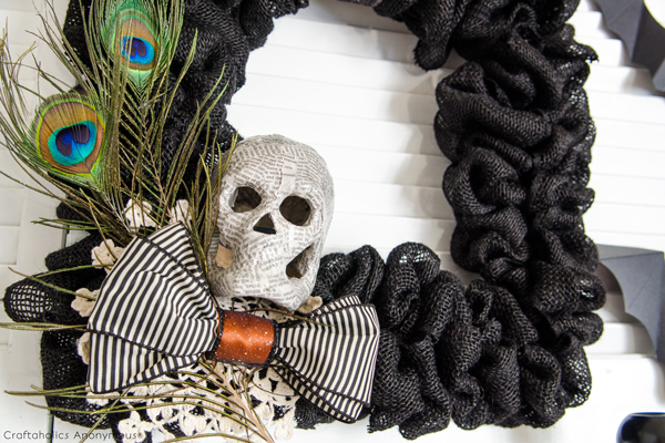 halloween-black-burlap-wreath