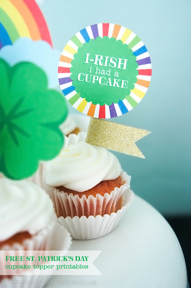 FREE St. Patrick's Day Cupcake Topper Printables #cupcaketoppers #stpatricksday #freeprintable
