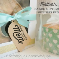 Mother's Day Baked Gift Packaging with FREE printable on www.craftaholicsanonymous.com #mothersdaygift #freeprintable #silhouettecameo