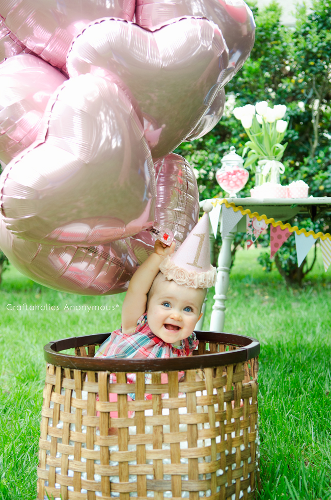 Hot Air Balloon 1st Birthday Party. Love everything about this party!