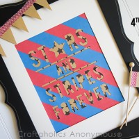 EASY Stars and Stripes Craft on www.craftaholicsanonymous.com #fourthofjuly #silhouettecameo