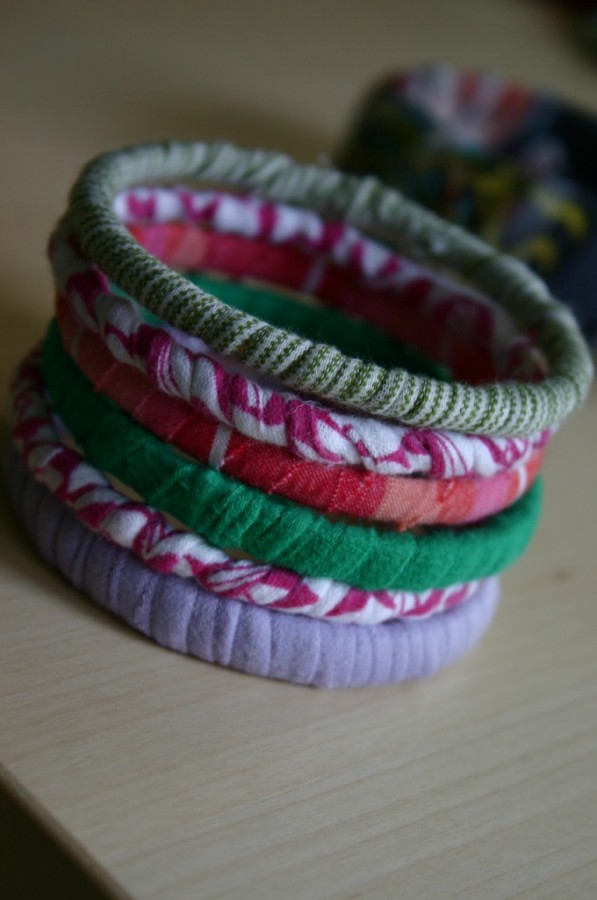 old t-shirt bracelets