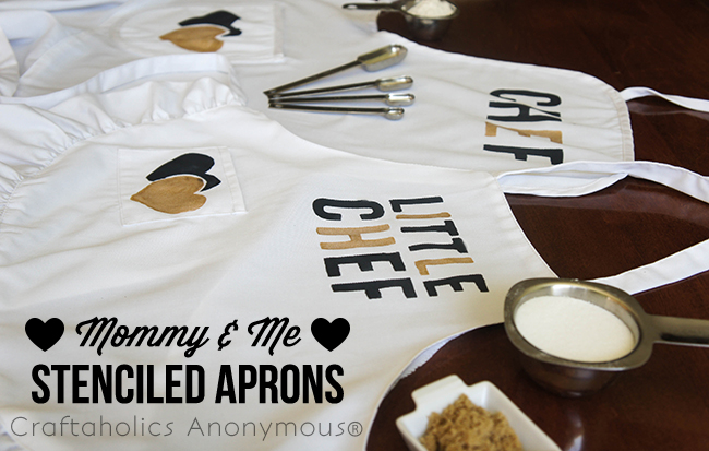 Mommy and Me Stenciled Aprons on www.craftaholicsanonymous.com #aprons #stencil #craft