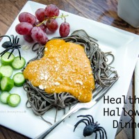 Healthy Halloween dinner idea. Colorful and easy. yum!