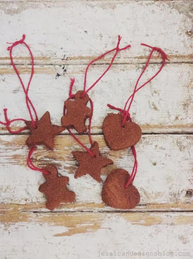 Craftaholics Anonymous®  32 DIY Christmas Ornaments