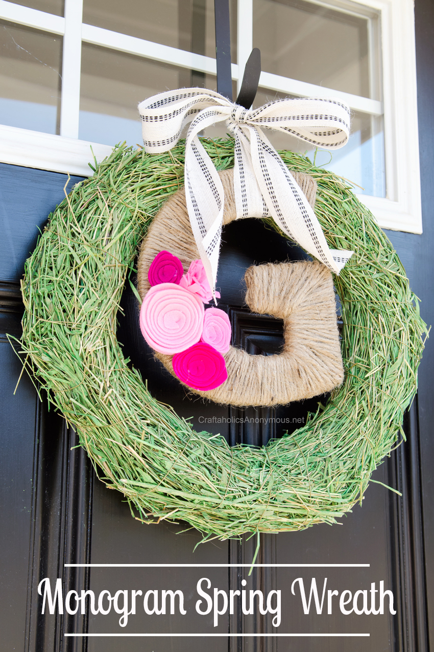DIY Monogram Spring Wreath || she includes ideas for 2 other spring wreaths that can be made in minutes