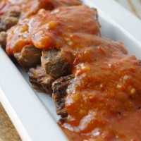 Italian Roast Beef with Roasted Red Pepper Sauce 