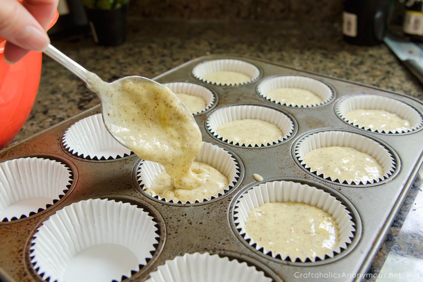 banana muffins