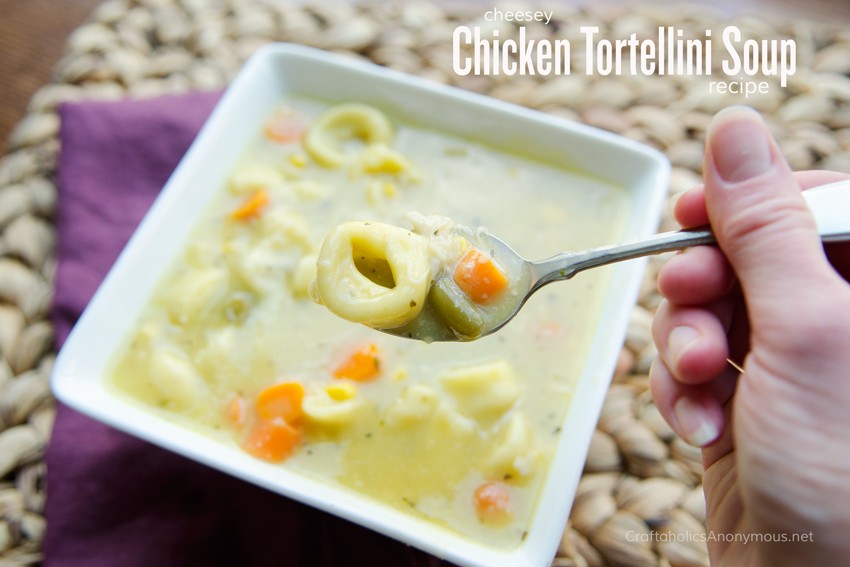 Cheese Chicken Tortellini soup recipe || Easy soup that is perfect for week nights! Comes together in 30 minutes.