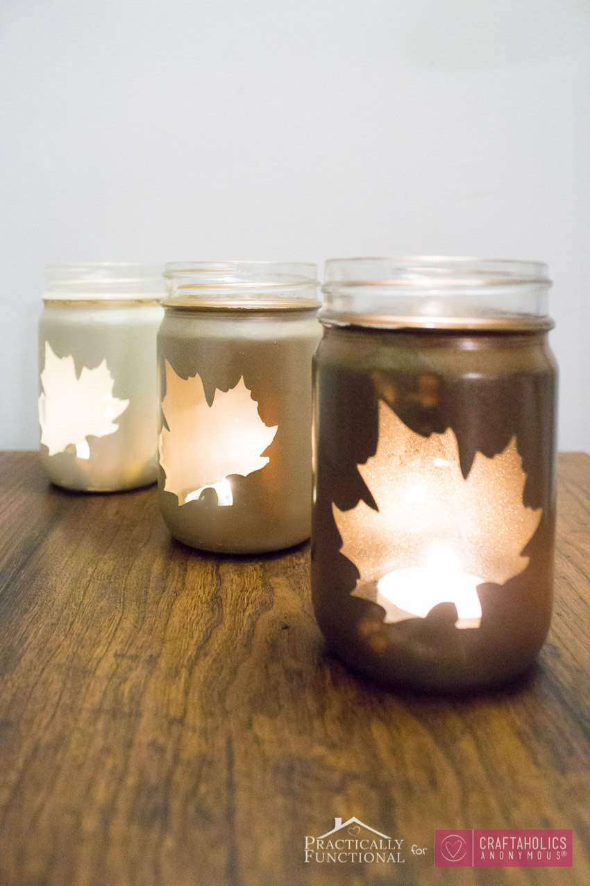 DIY Fall candle luminary tutorial :: Mason Jars + fall leaves + ombre = love!