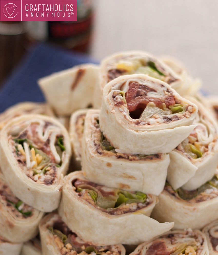 Delicious Vegetarian Taco Pinwheels recipe and instructions. Fantastic appetizer! 