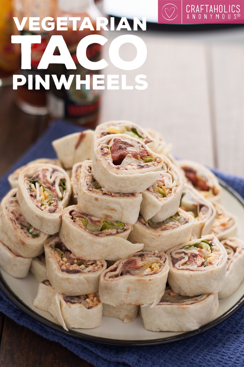 Vegetarian Taco Pinwheels recipe || great appetizer and party pleaser finger food!