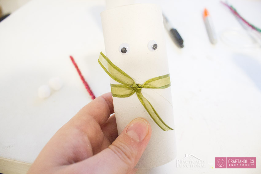 DIY TP Roll Snowmen-3