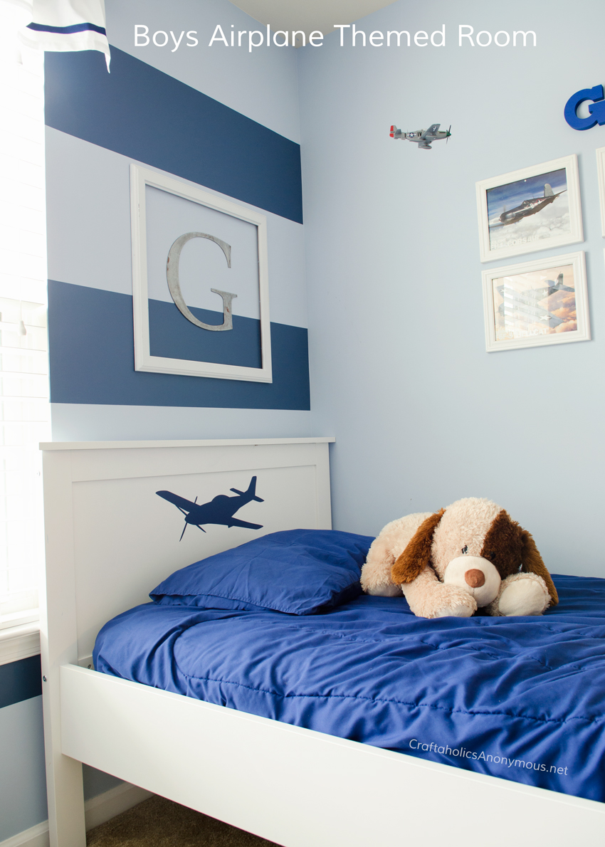 DIY Airplane theme kids room