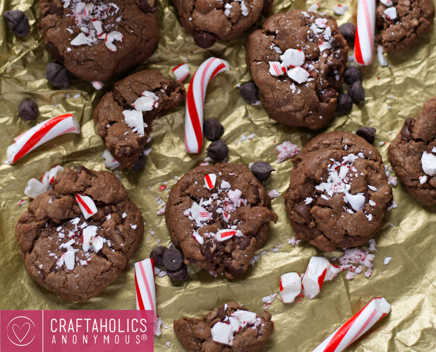 Double Peppermint Chocolate Chip Cookies - perfect for Christmas cookie season!