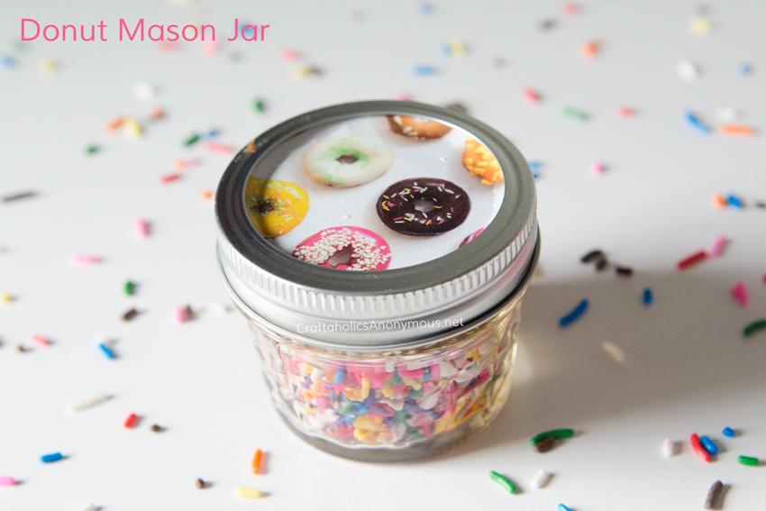 Donut Mason Jar with sprinkles. What's not to love about that combo?? Click to learn how to make your own donut mason jar lid.