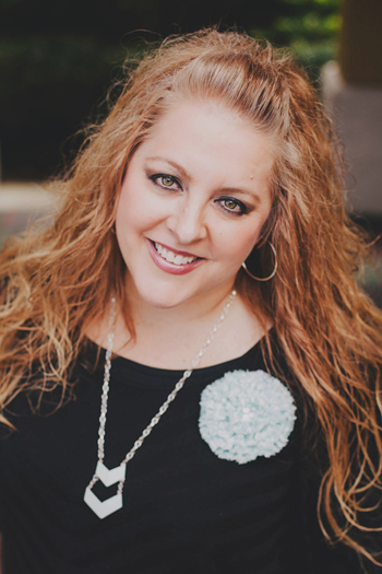 Laura - Headshot