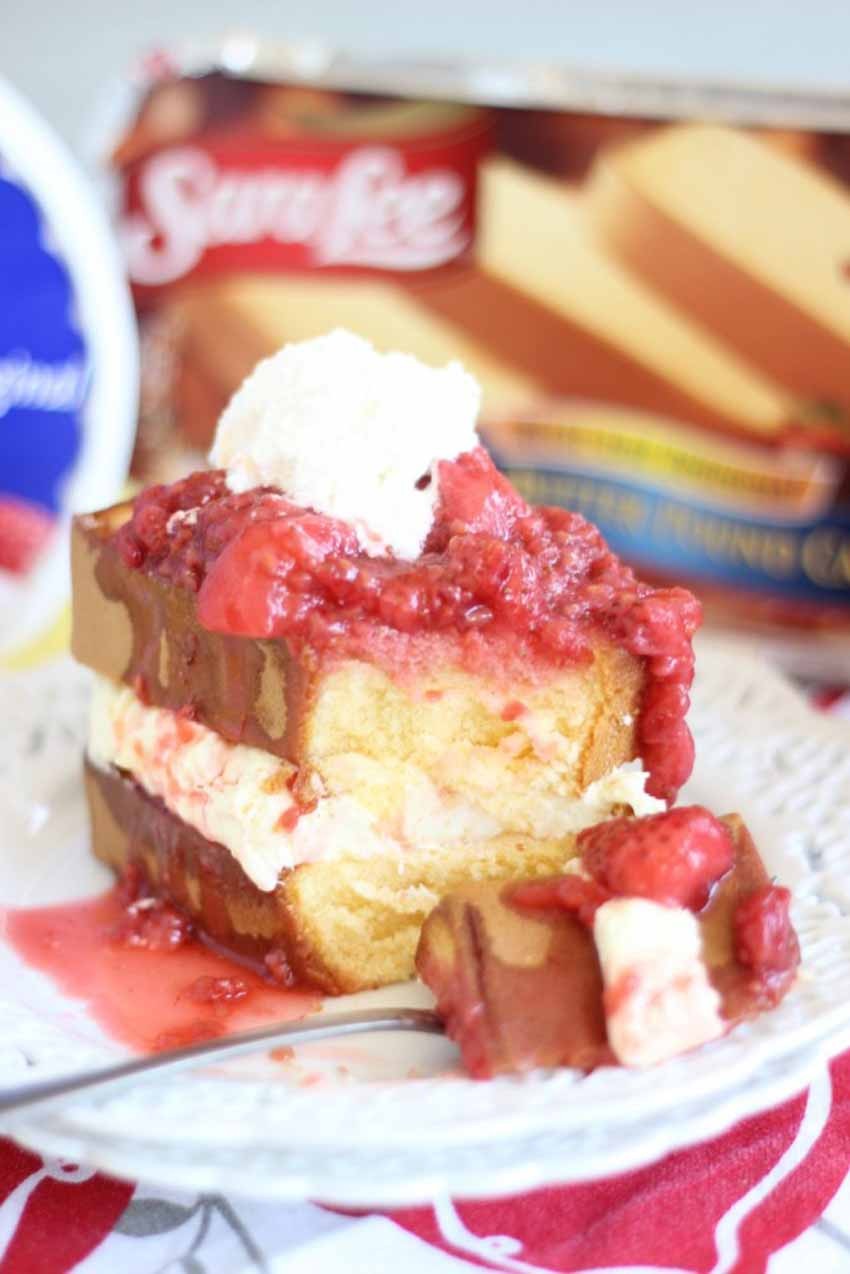 grilled pound cake dessert