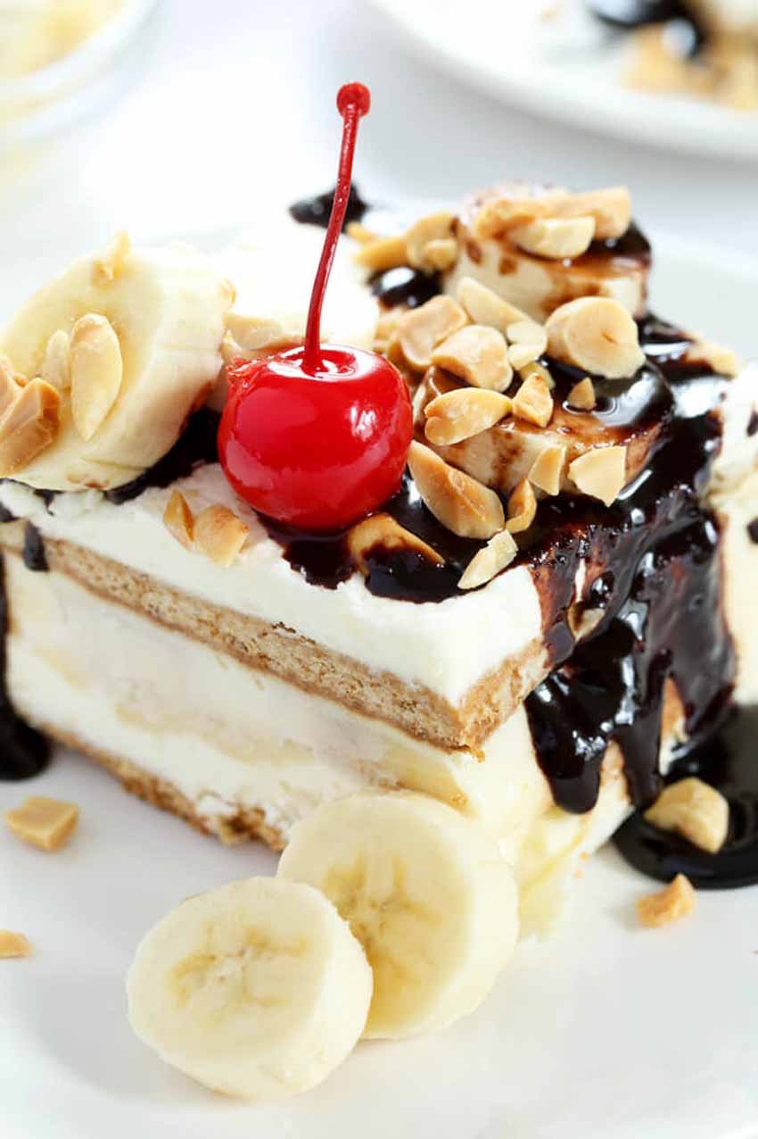 banana split summer dessert