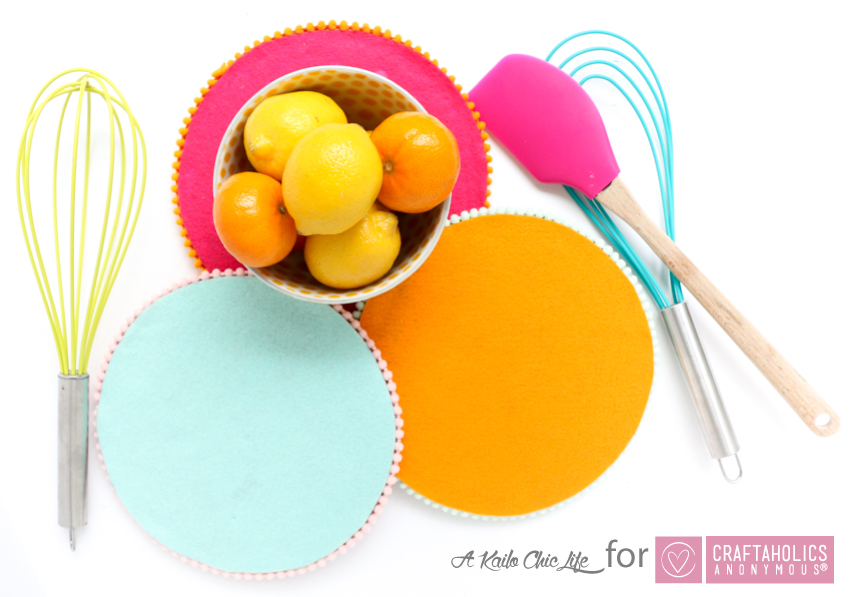 DIY Pom Pom Trivets