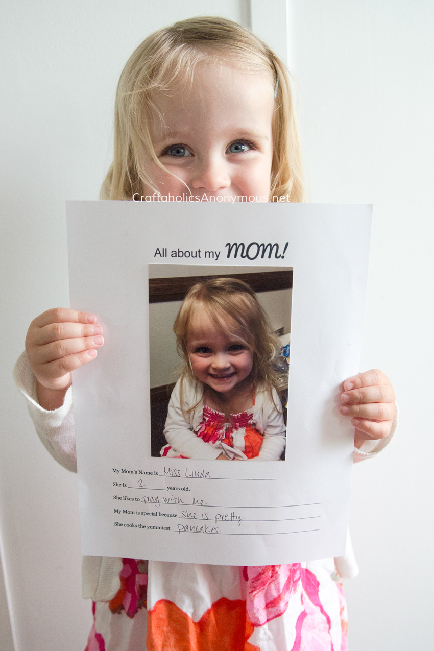 Adorable Mothers Day gift idea for kids with Free Printable! 
