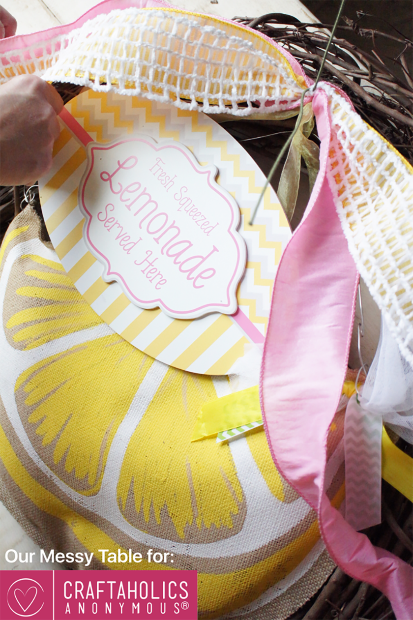 summer lemonade wreath