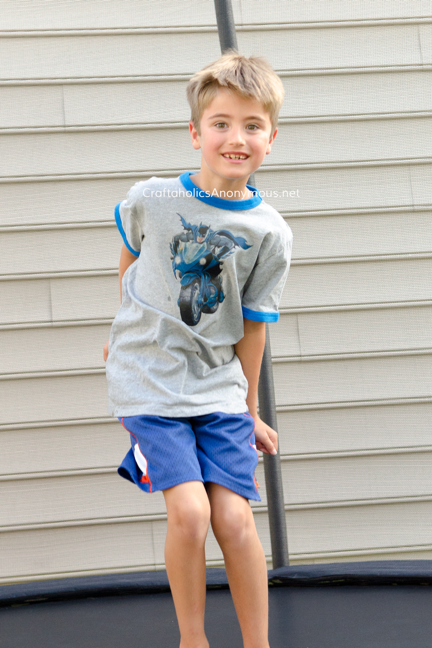 Boys Batman Shirt DIY