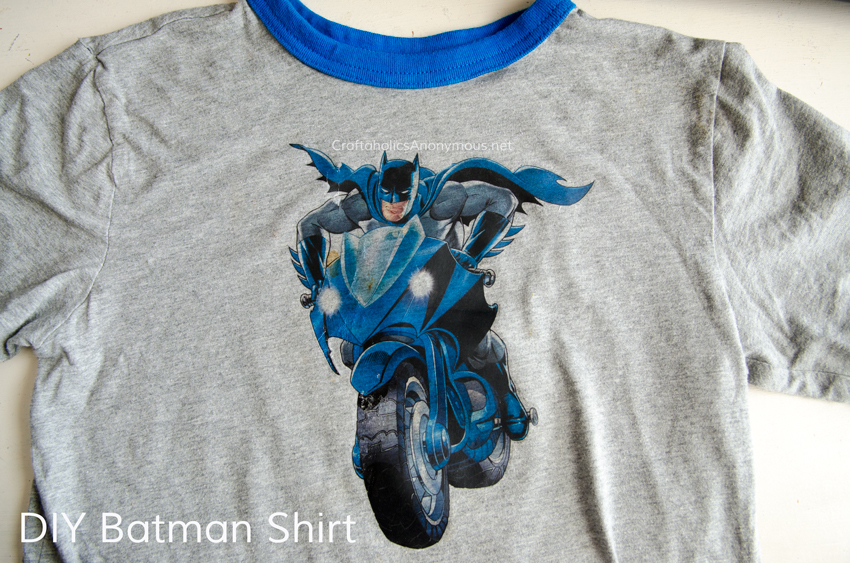 DIY Batman Shirt tutorial - the easy way.