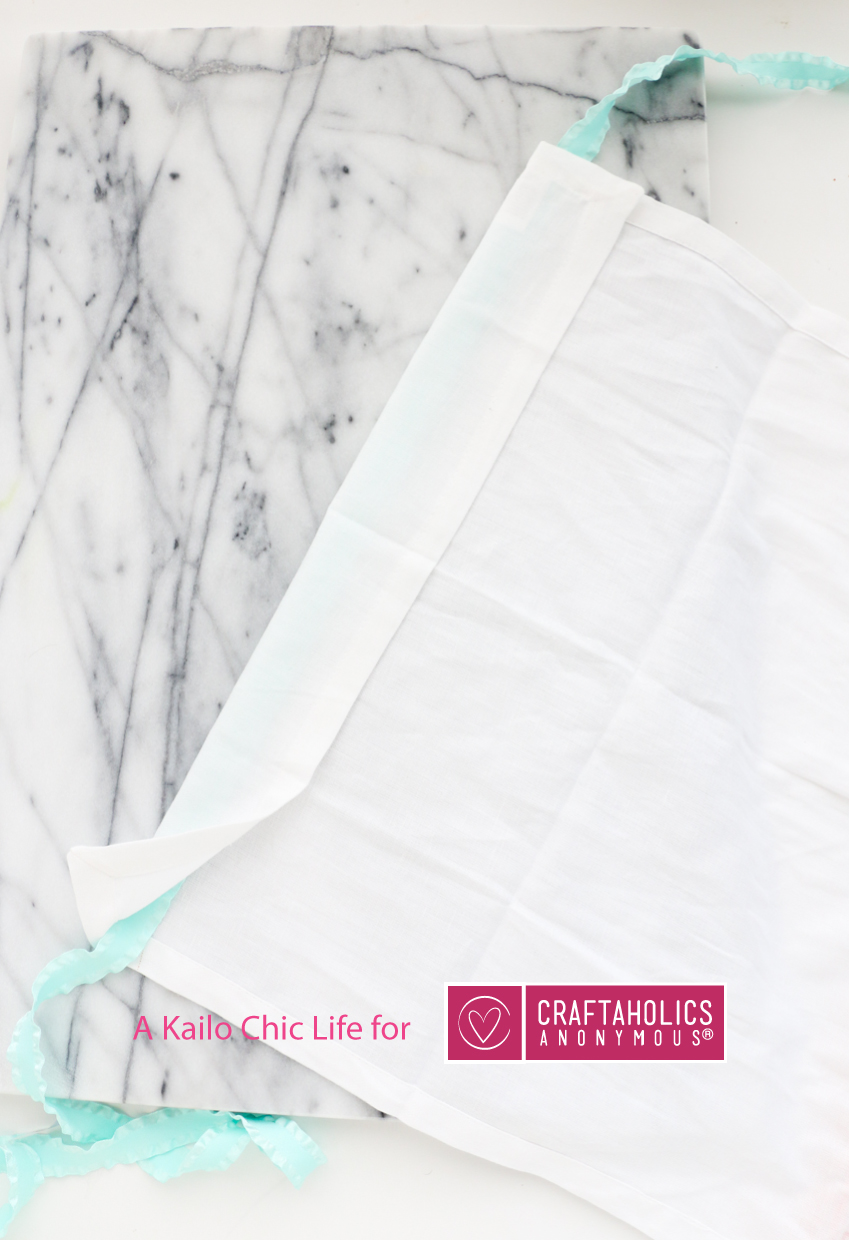 how to add trim to an apron