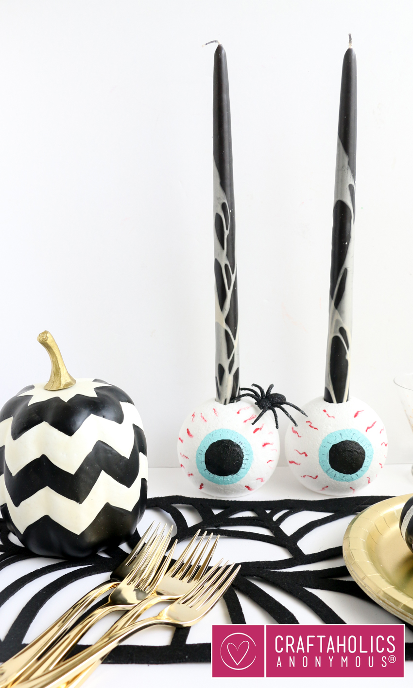 Easy table decor for Halloween 