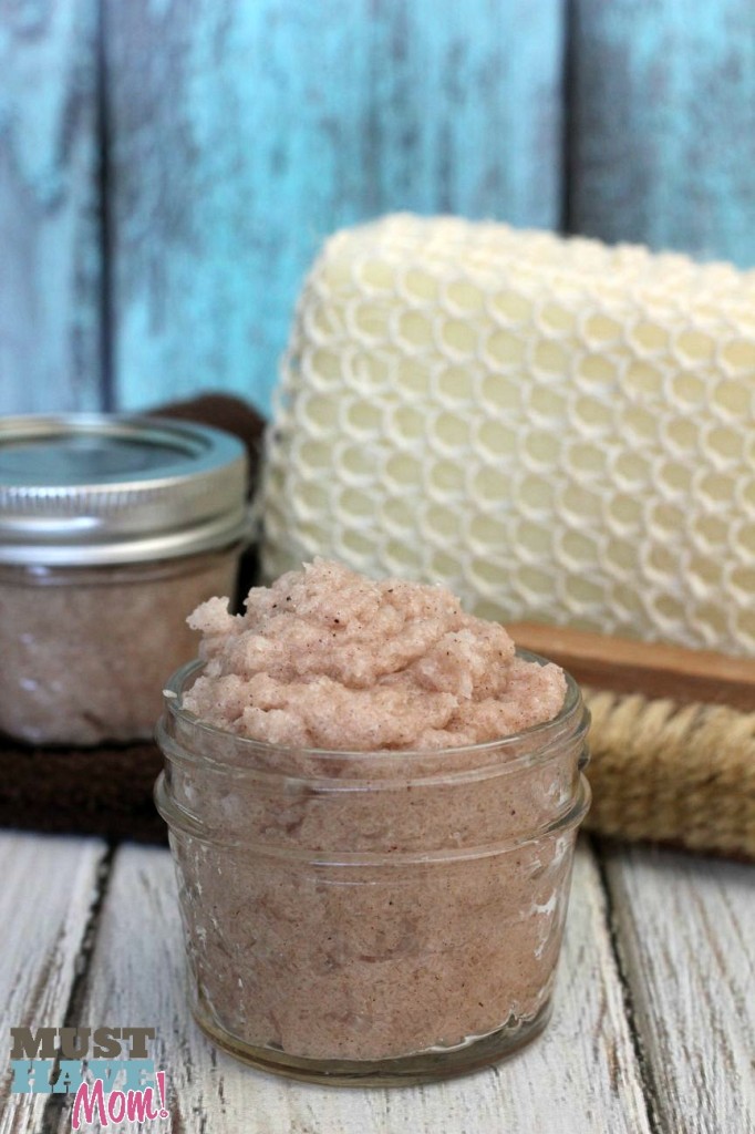 15-homemade-bath-salts-must-have-mom