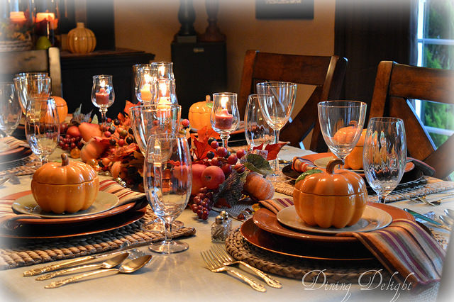 Stunning Thanksgiving Tablescapes from Craftaholics Anonymous