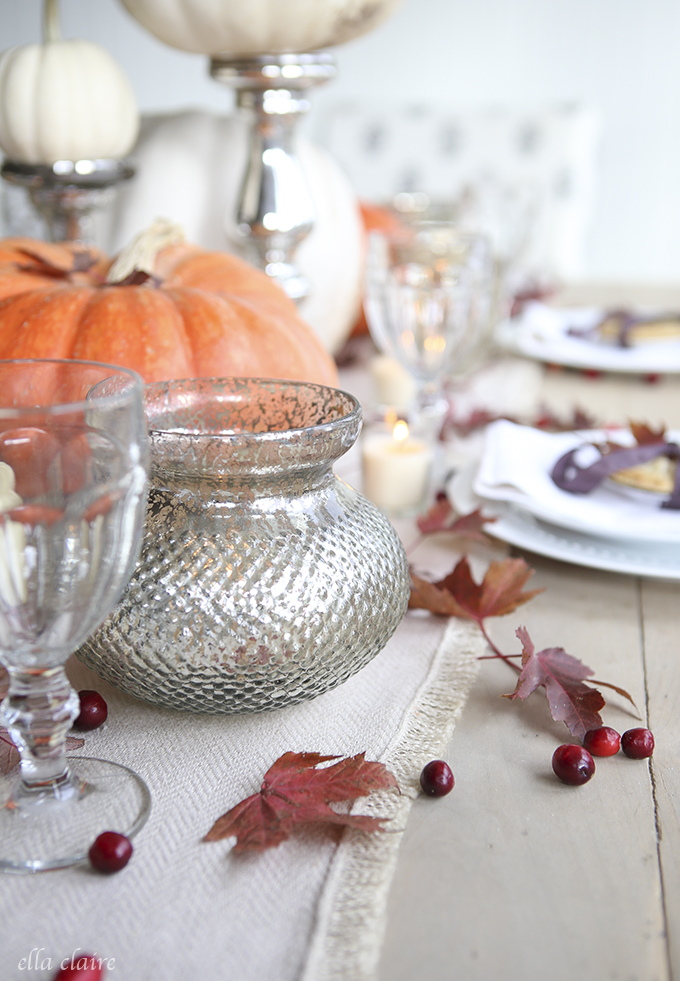 pretty thanksgiving tablescape