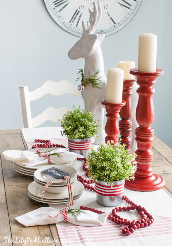 19-christmas-tablescapes-lilypad-cottage