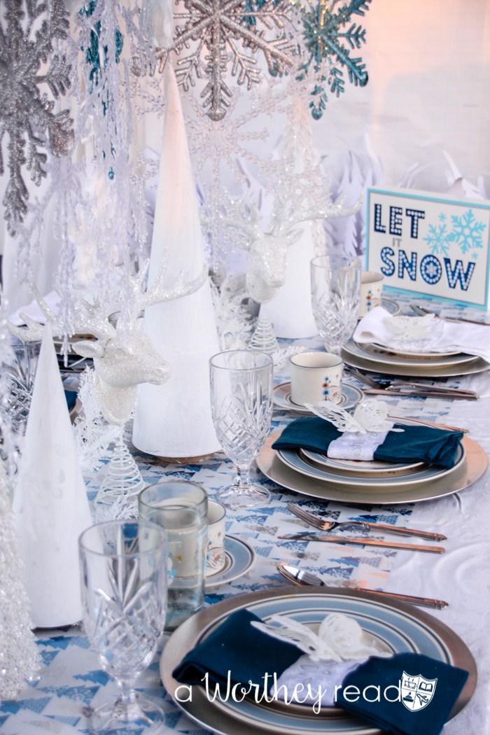 7-christmas-tablescapes-a-worthey-read