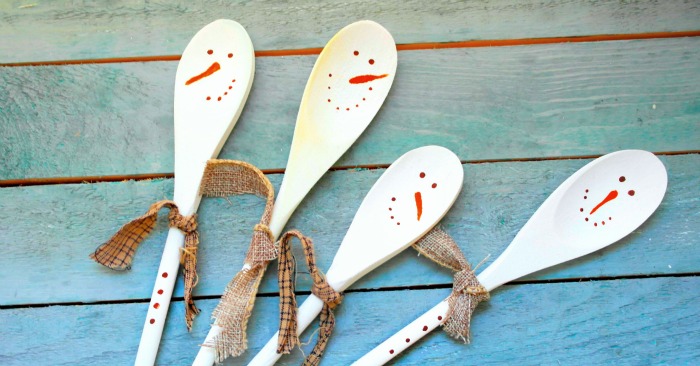 crafts with plastic spoons and wooden spoons