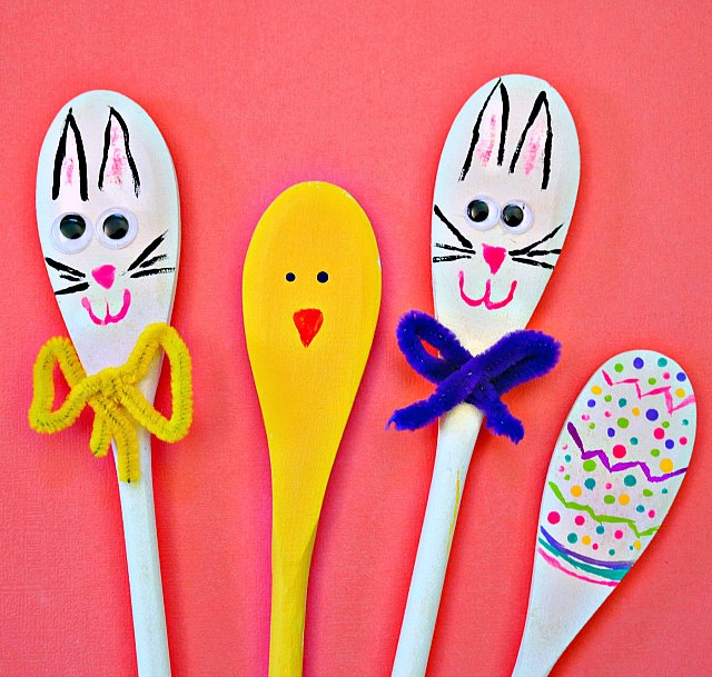 crafts with plastic spoons and wooden spoons