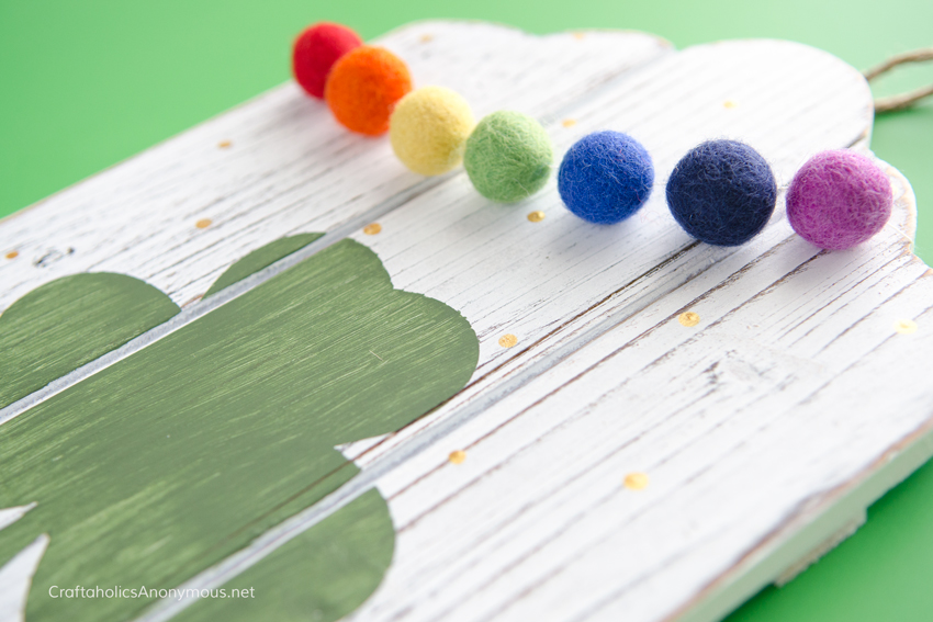 st-patrick's-day-sign-rainbow