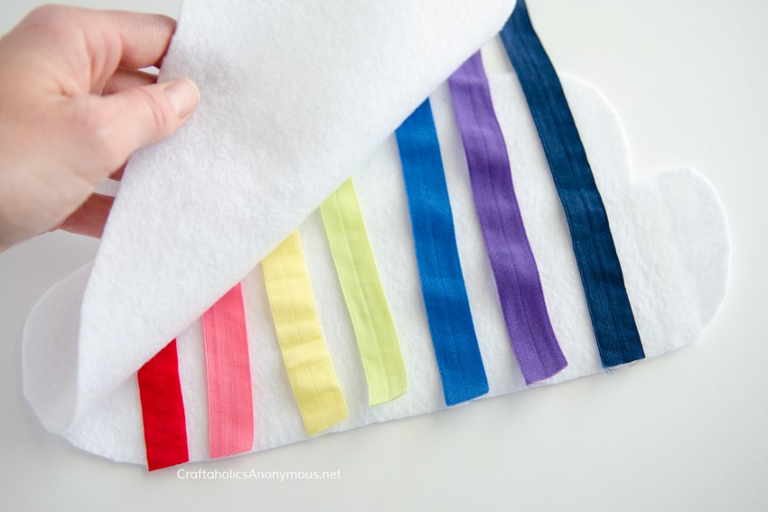 DIY rainbow cloud toy