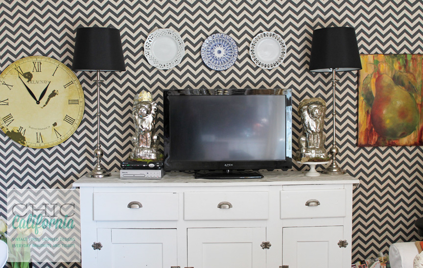faux wallpaper DIYs