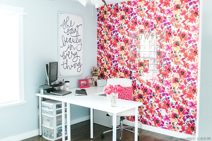 faux wallpaper DIYs